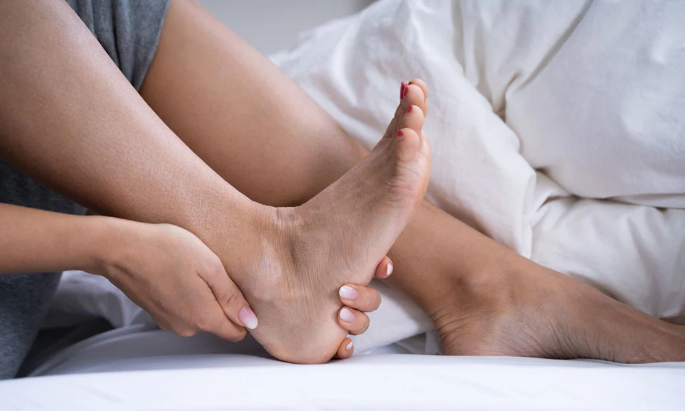 Heel pain and how it relates to plantar fasciitis | The Podiatry Group of  South Texas