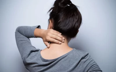 Neck Pain: Symptoms, common causes and when to seek treatment